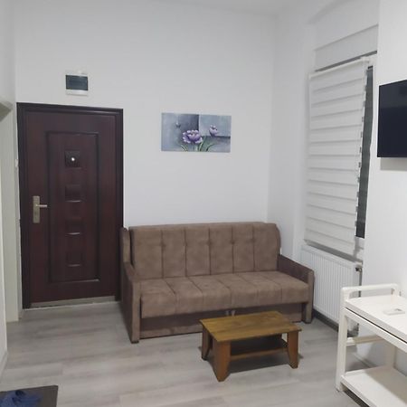 Lotus House Apartamento Zrenjanin Exterior foto