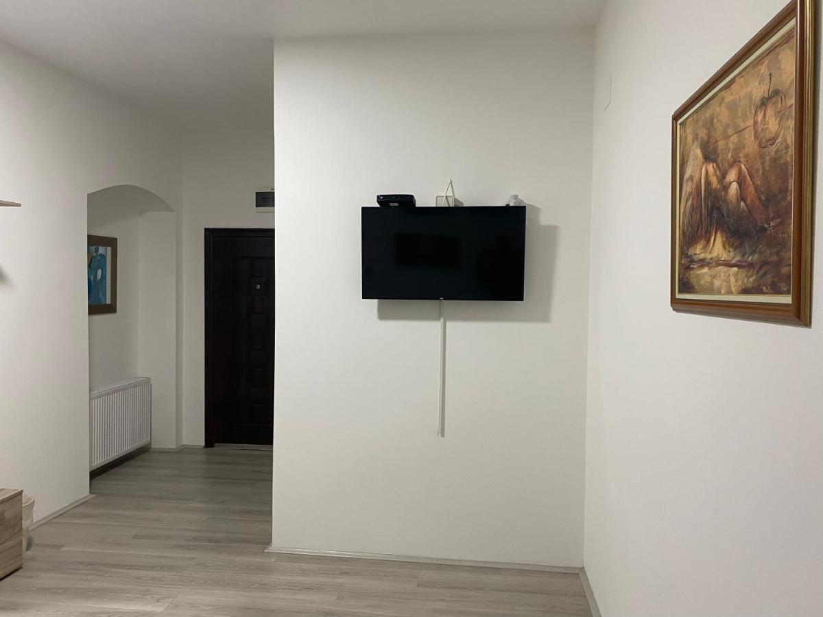 Lotus House Apartamento Zrenjanin Exterior foto