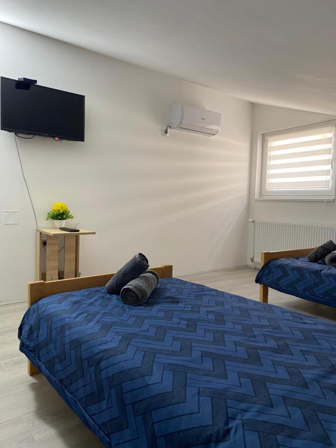 Lotus House Apartamento Zrenjanin Exterior foto